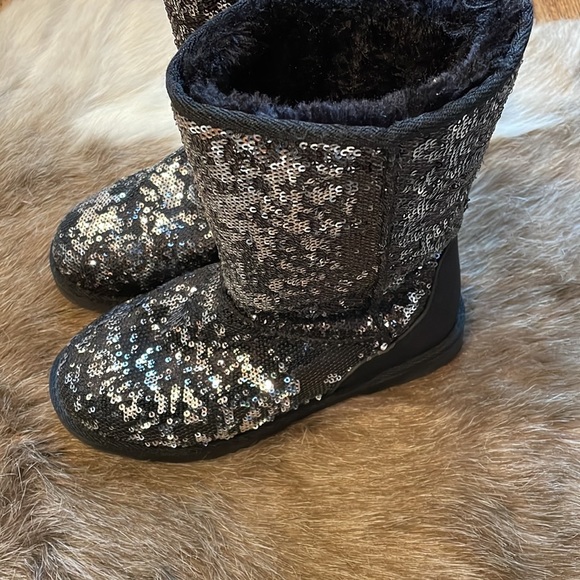 Cynthia Rowley sequin boots - Picture 3 of 5